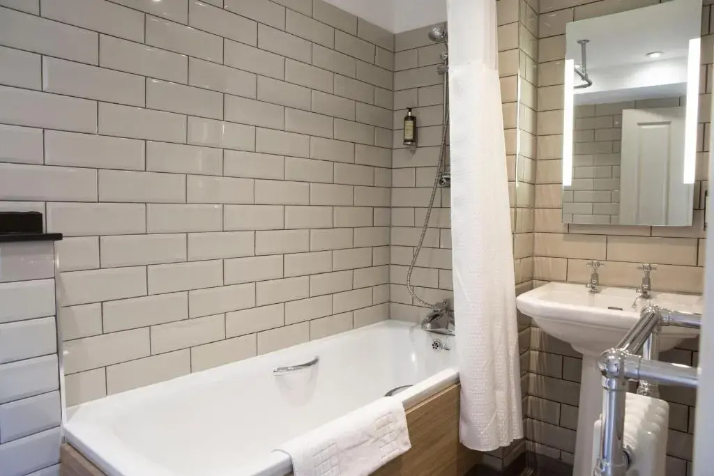 Royal Ship Hotel - Chambres