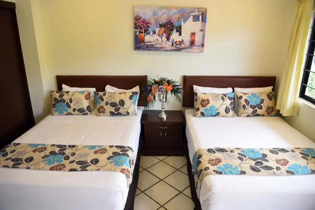 Hotel Eloisa - Near Playa de los Muertos - Chambres
