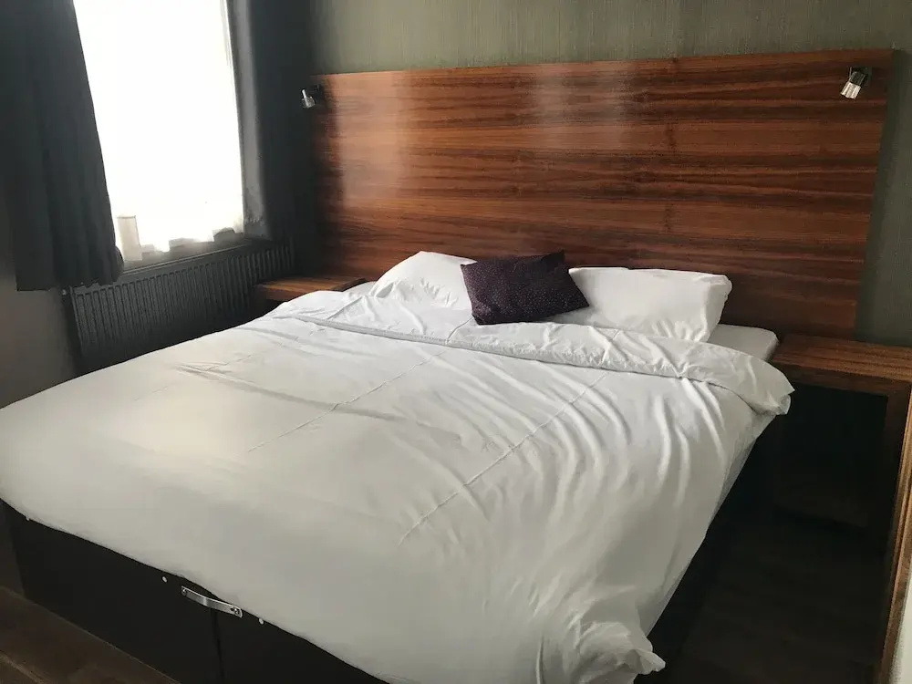 Bennetts Hotel - Chambres