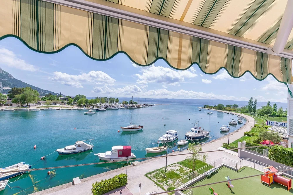 Apartments Cetina