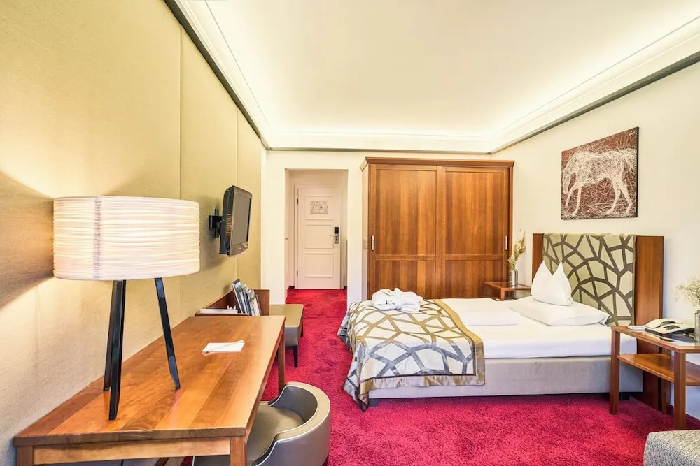 Im Weissen Rössl am Wolfgangsee - Chambres