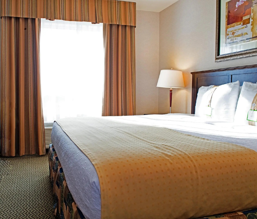 Holiday Inn Hotel & Suites West Edmonton by IHG - Chambres