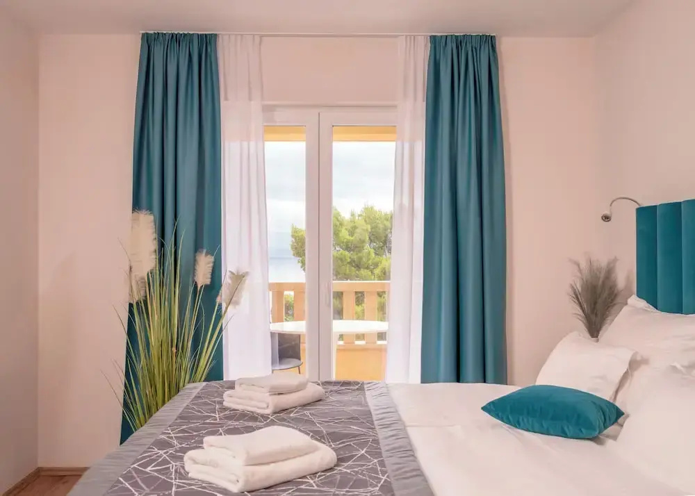 Premium Studio with balcony and with sea view