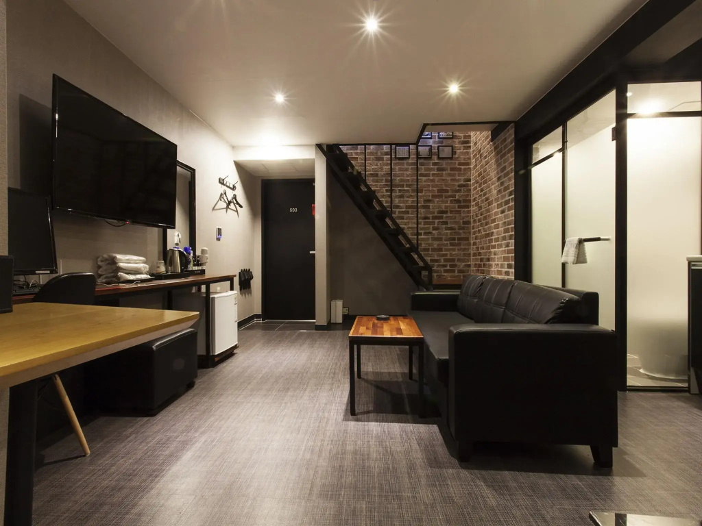 Standard Family room