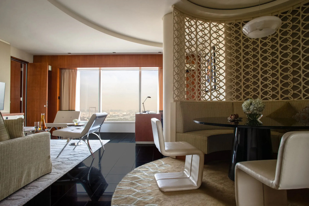 Jumeirah Emirates Towers Dubai - фото 23