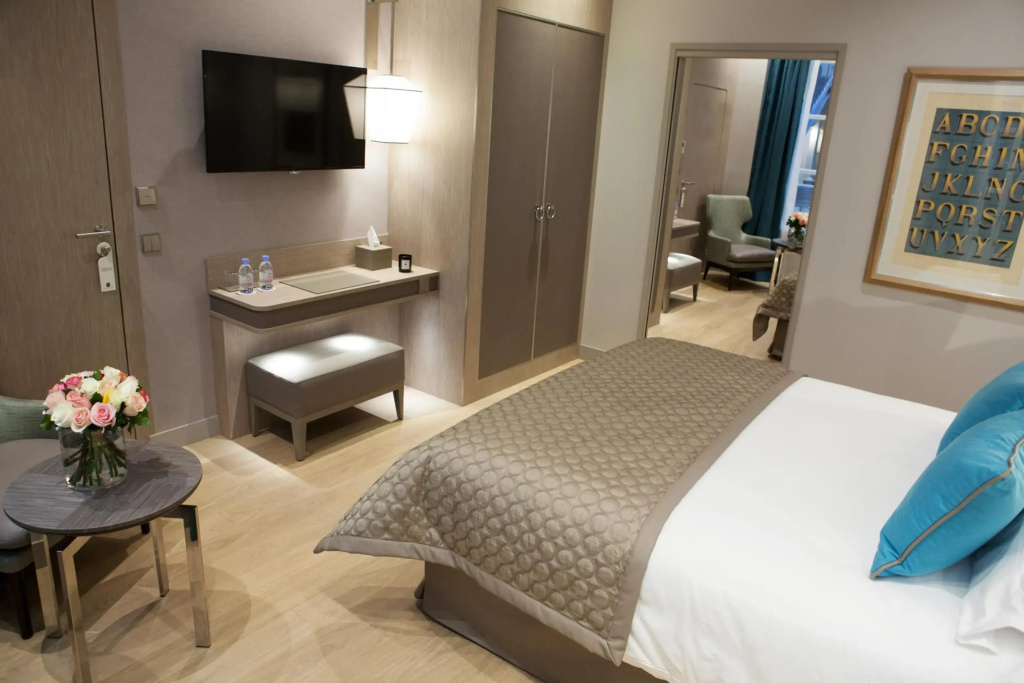 Hôtel La Lanterne & Spa By Timhotel — фото