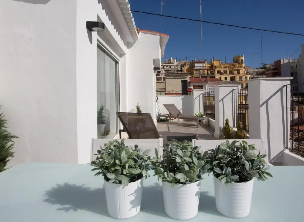 2 Bedrooms Penthouse Apartment