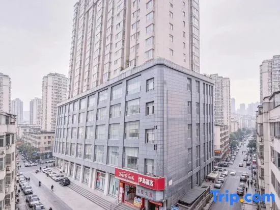 Mengdao Hotel