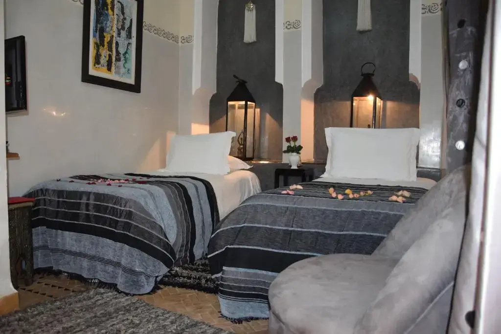 Standard Double room (twin beds)