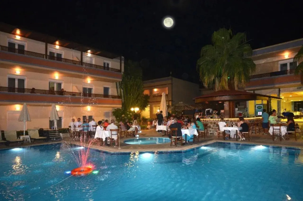 Hotel photo 11