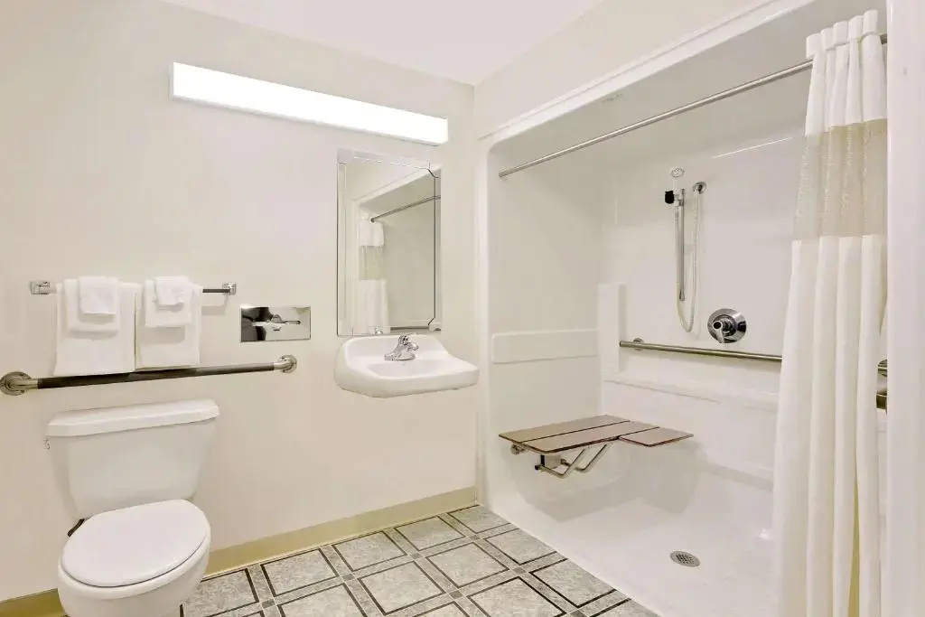 Ramada by Wyndham Richland Center - Chambres