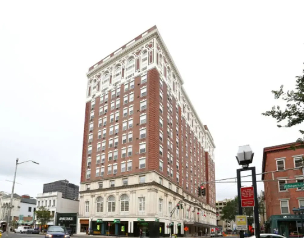Landing Furnished Apartment Near Yale University