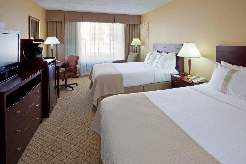 Armoni Inn & Suites - Chambres
