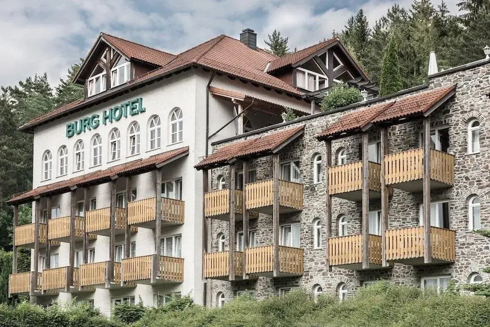 Burghotel Am Hohen Bogen - Général