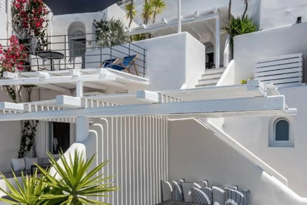 Balcony & Terrace