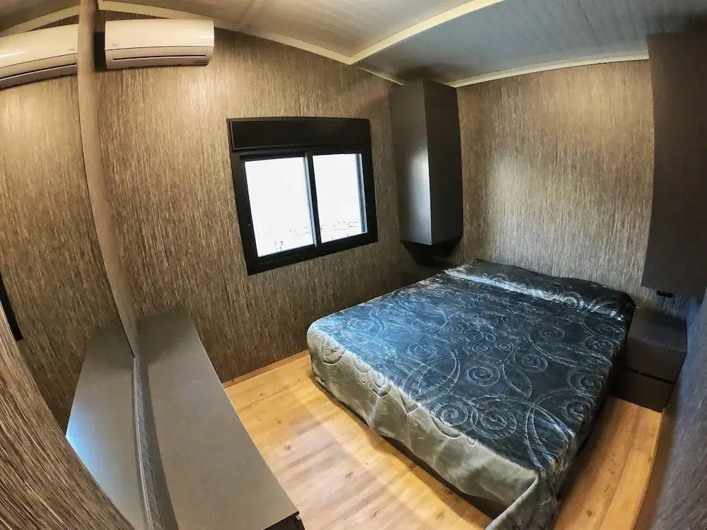 Standard Chalet