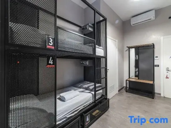Bed in Dorm