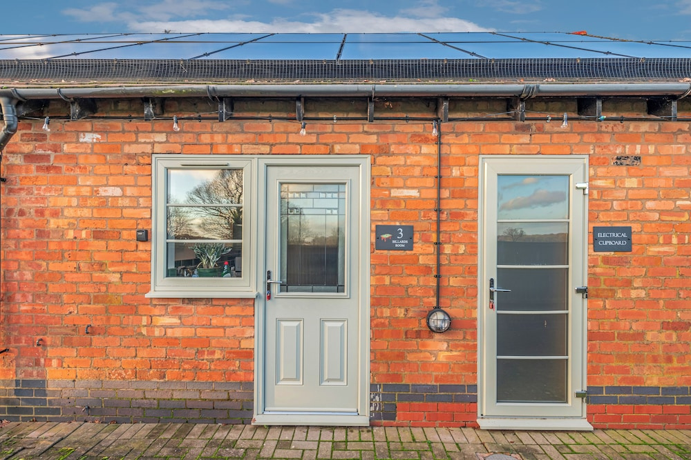 Pools Cottages | Countryside Luxury in Warwickshire