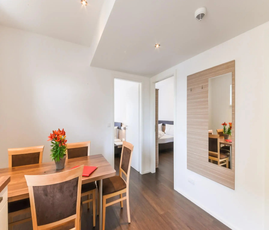 Quadruple Apartment