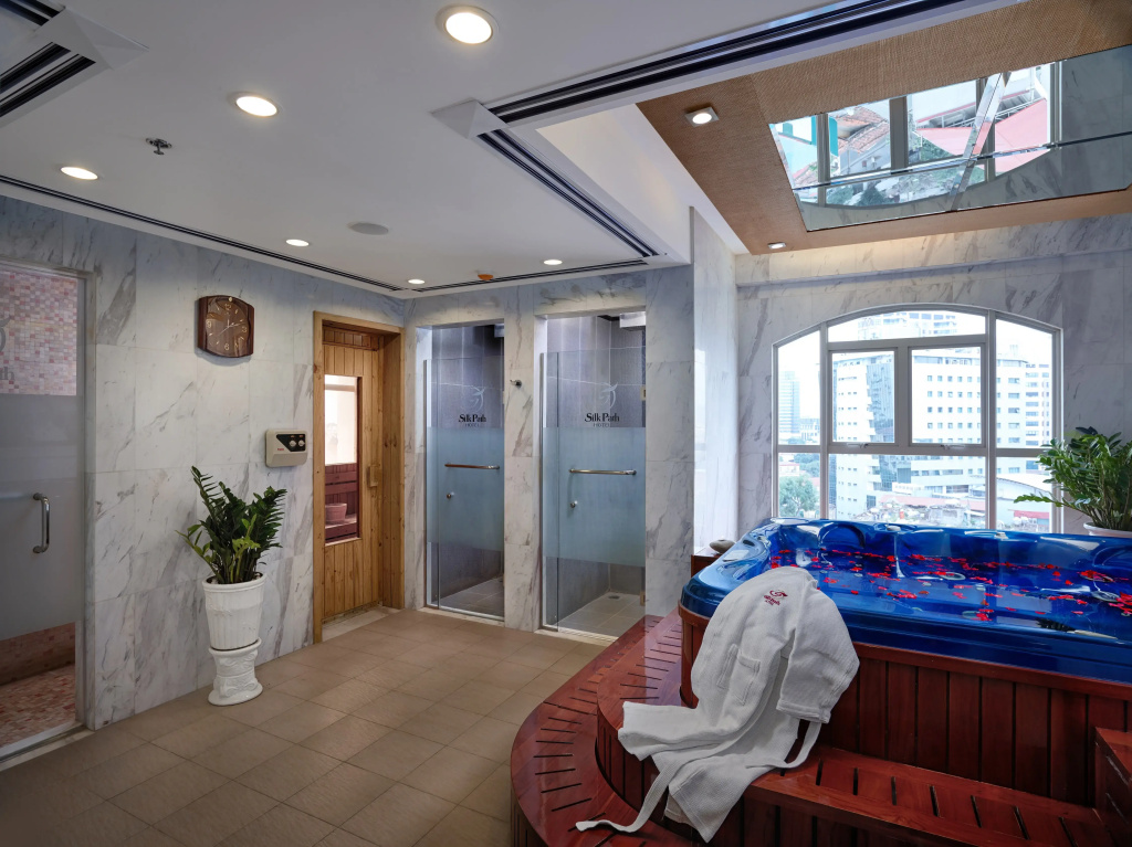 Hotel photo 12