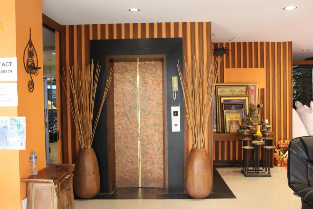 Hotel photo 2
