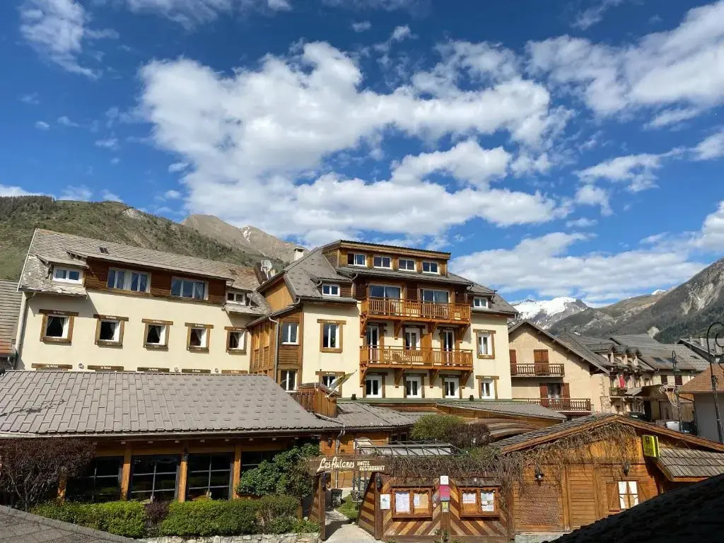 Hotel Les Autanes