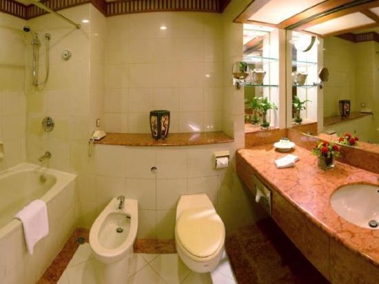The Jesselton Hotel