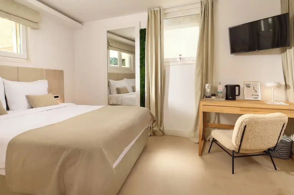 Hotel photo 2