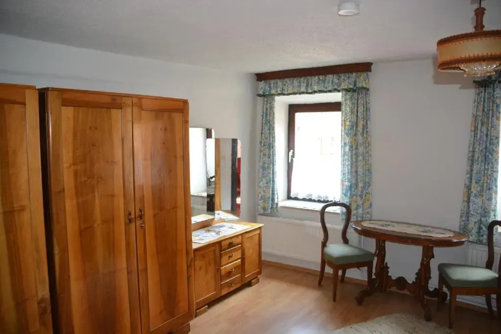 Deluxe Double room full double bed
