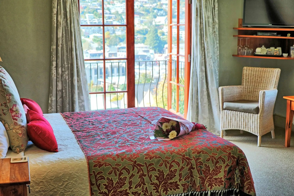 Balcony & Terrace