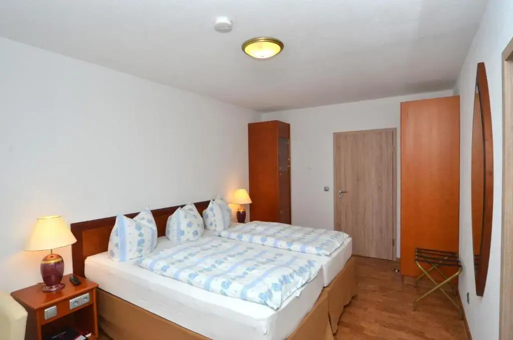 Land-hotel Am Wald Garni - Chambres