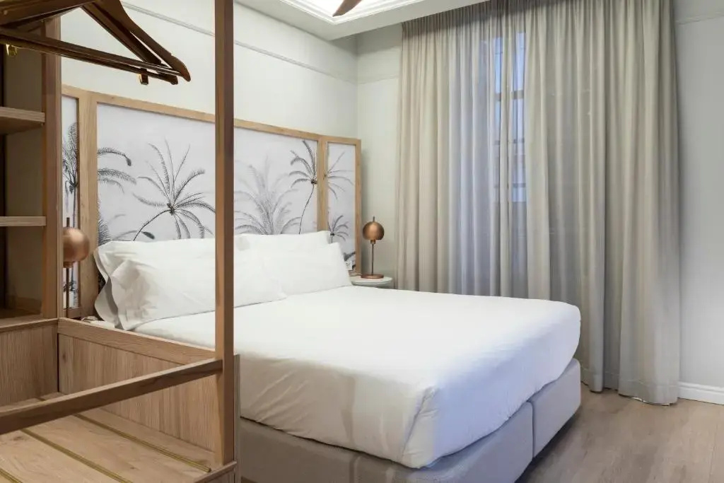 Deluxe Double room full double bed