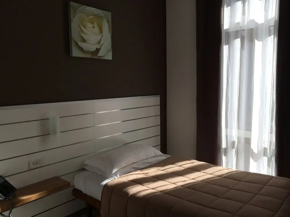 Bert Hotel - Chambres