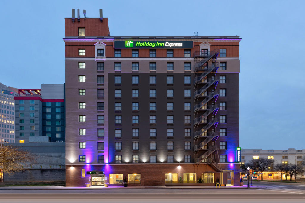 Holiday Inn Express Dallas Downtown by IHG — фото
