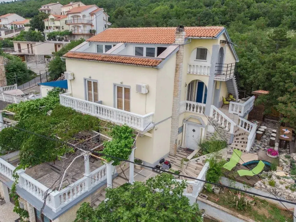 Apartments Buki