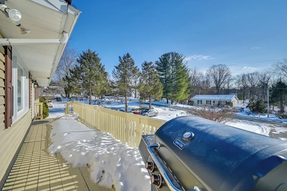 1 Mi to Liberty Mountain Resort: Apt w/ Game Room!