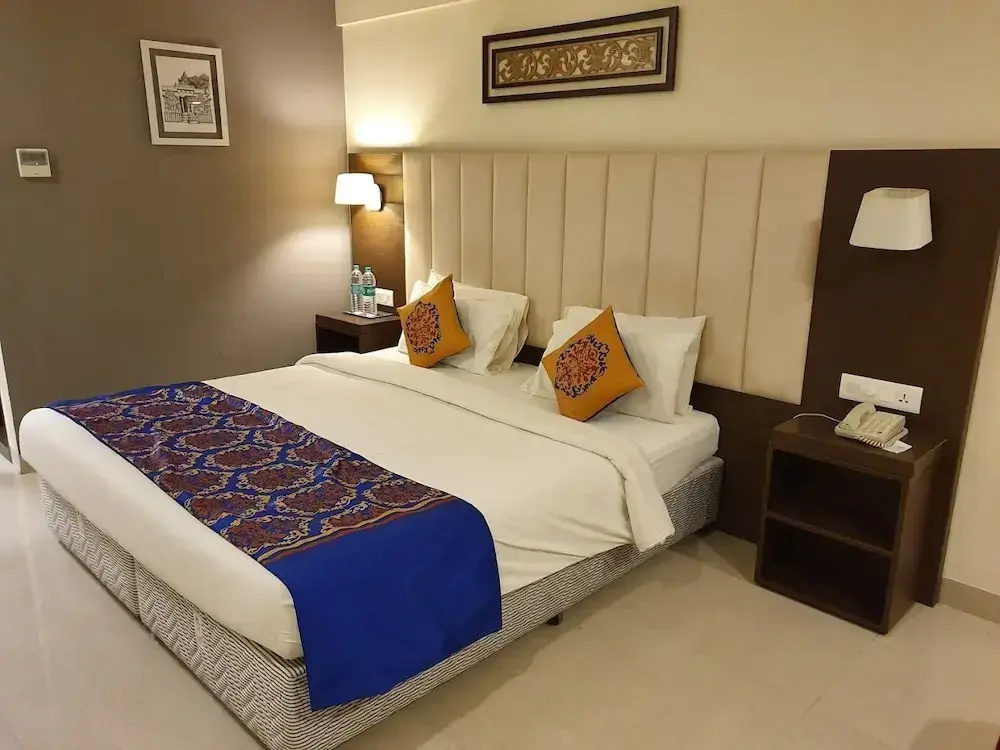 Superior Double room (full double bed)