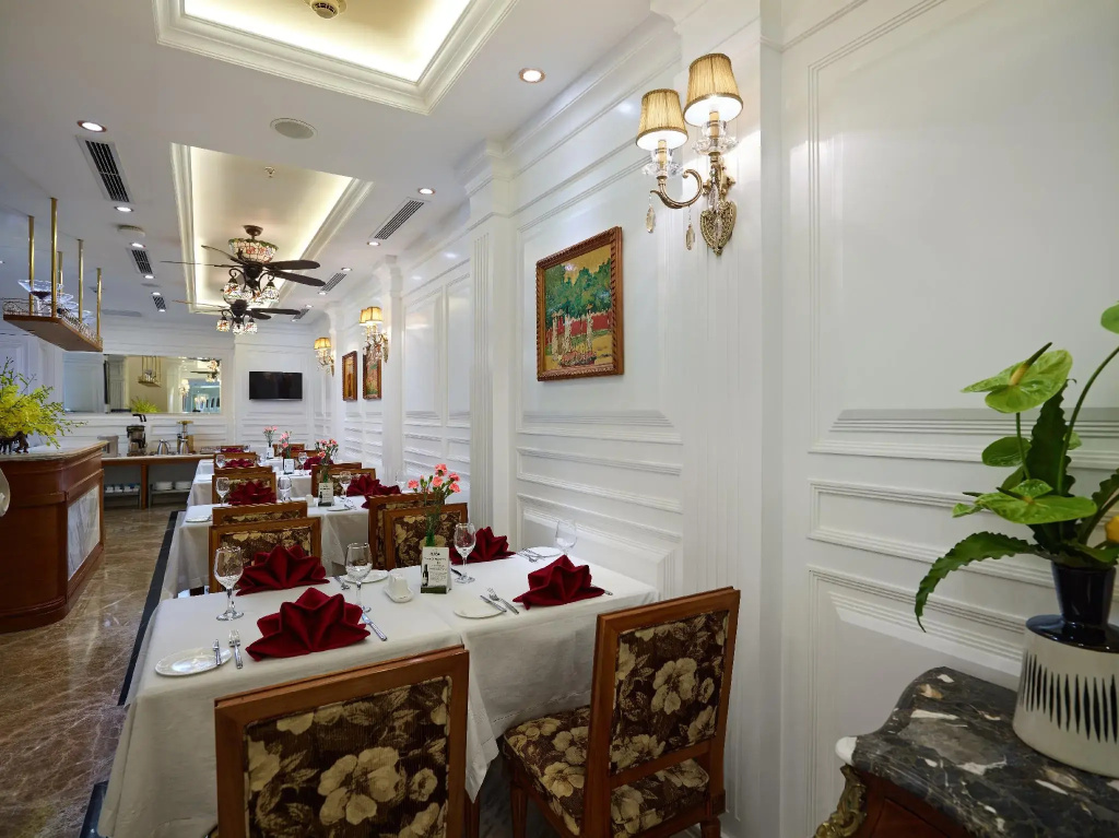 Silk Path Boutique Hanoi - Général