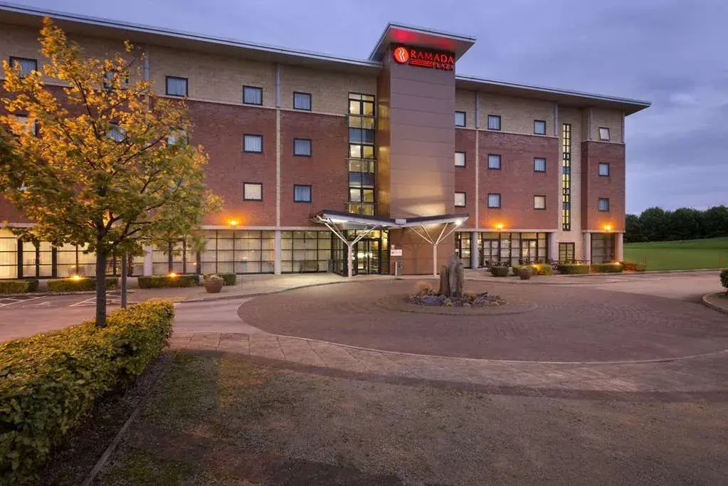 Ramada Plaza