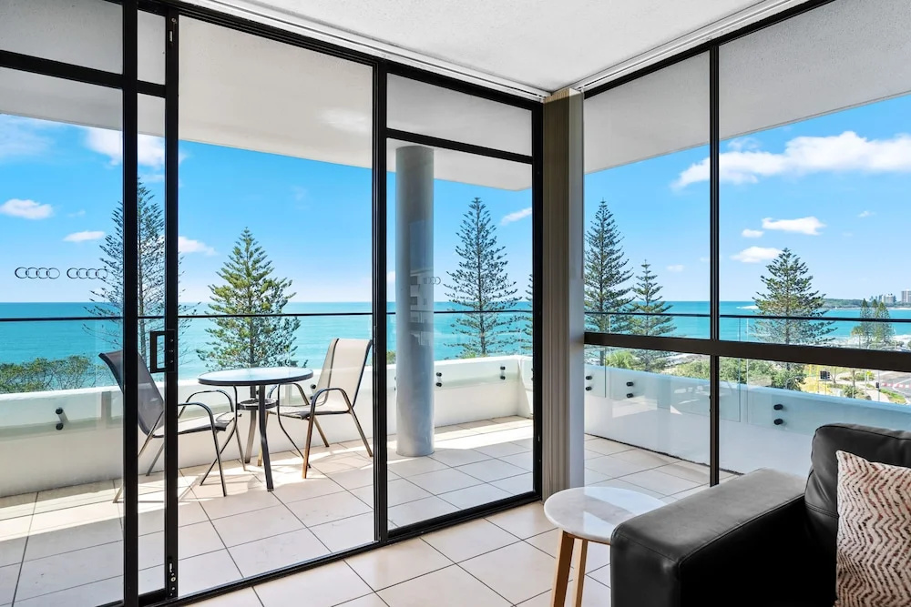3 Bedrooms Apartment with balcony and with ocean view