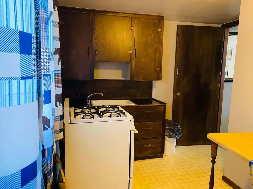 Double Studio (full double bed)