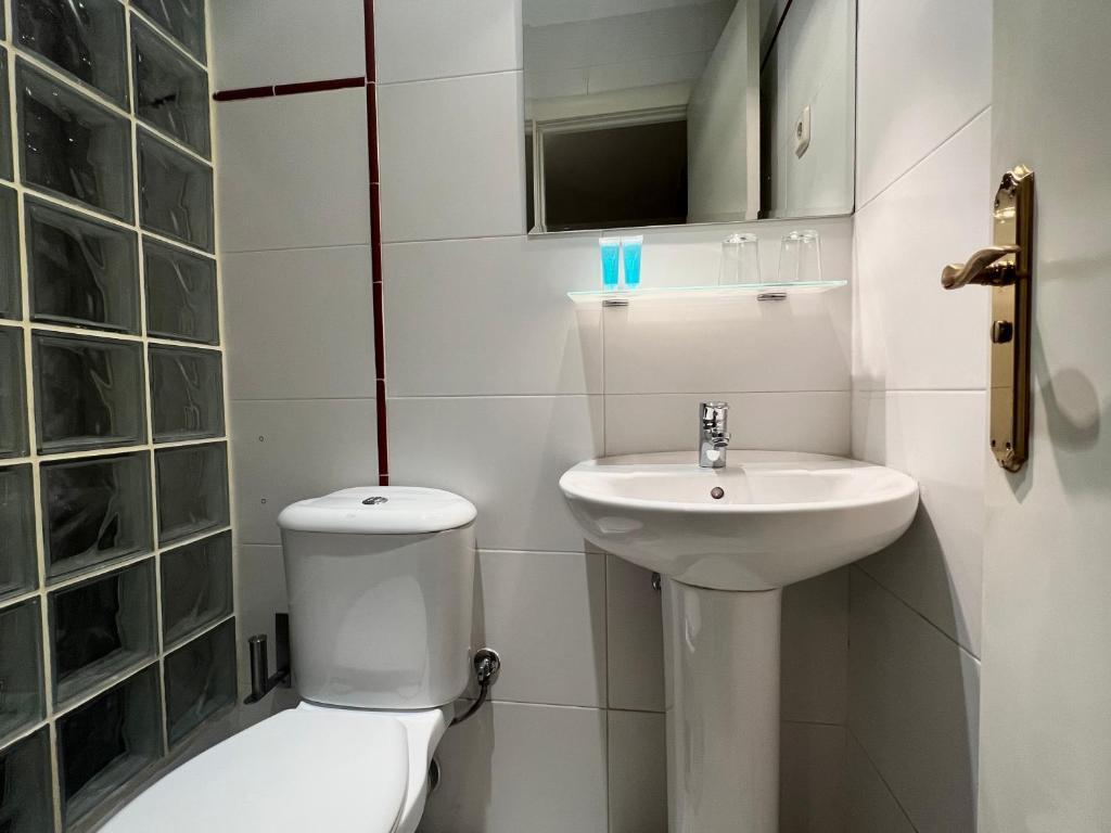 Номер Standard в THC Gran Via Hostel