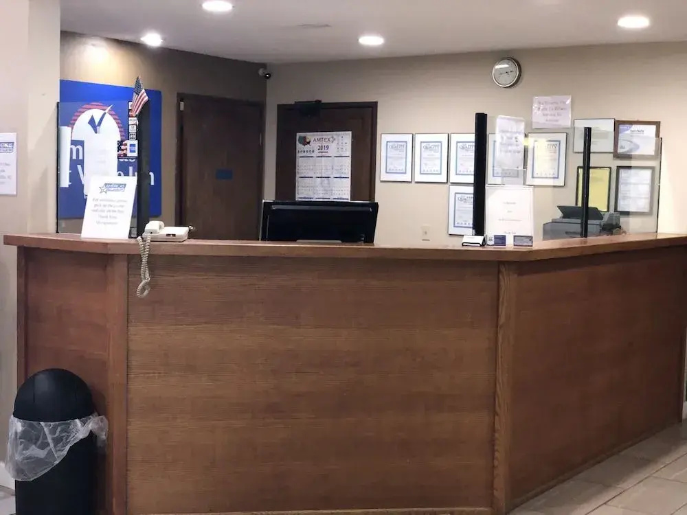 Lobby & Reception