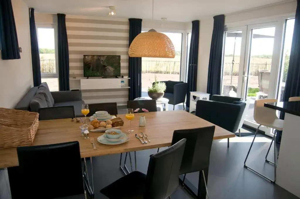 3 Bedrooms Chalet