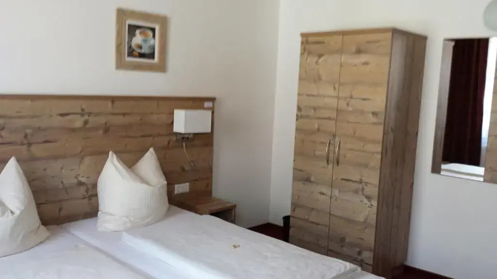 Hotel Alte Krone - Chambres
