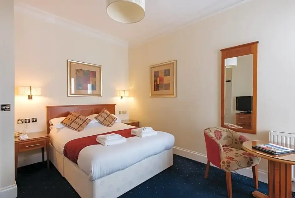 The Palace Hotel — 5