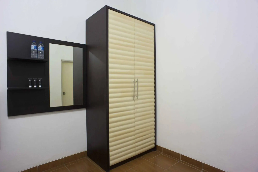 RedDoorz @ Kebayoran Lama Selatan - Général