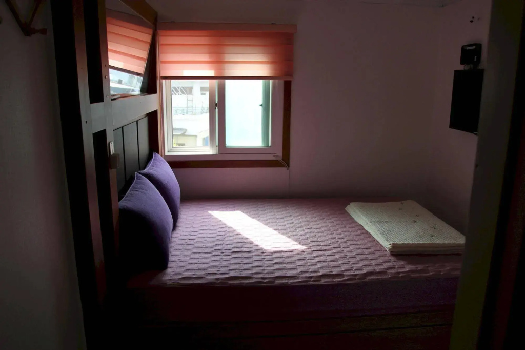 image url