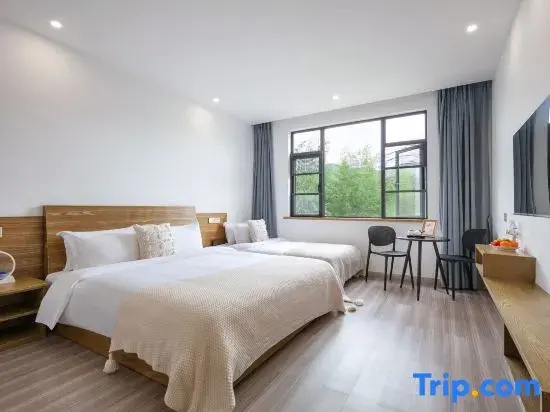 6 Bedrooms Standard room