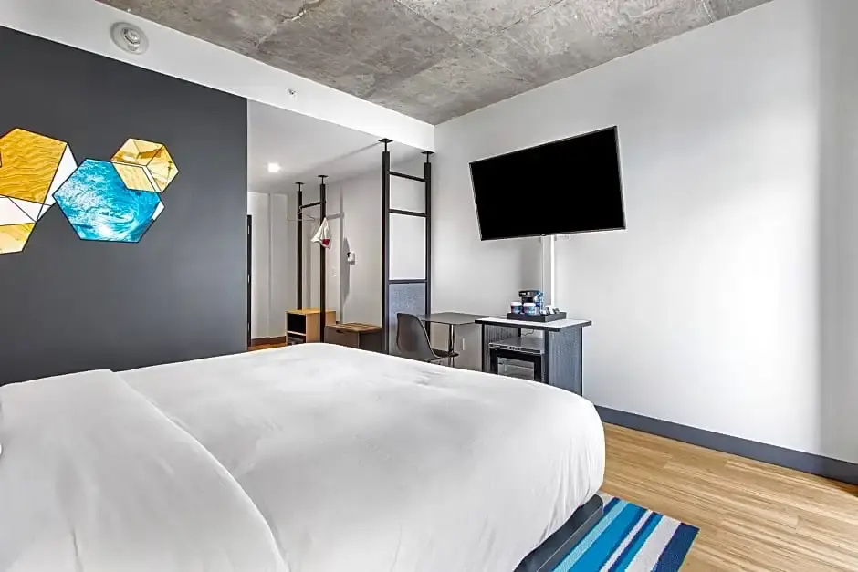 Standard Double room with balcony and with view (full double bed)